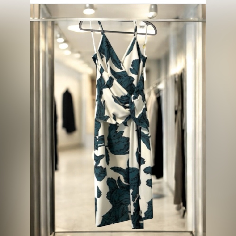 C/MEO Collective deep Green  and Cream Floral Maxi Dress - Picture 3 of 10